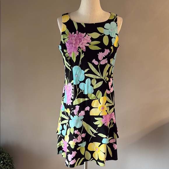 Nine West sleeveless Floral on black fitted dress w/ 2 tier / ruffle skirt part - Picture 1 of 11